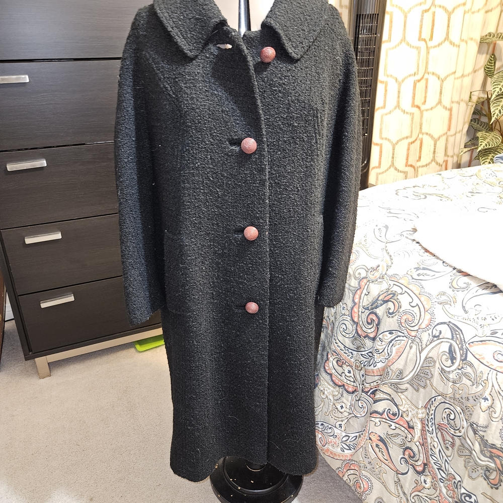Chic Black Wool Coat with Rose Buttons